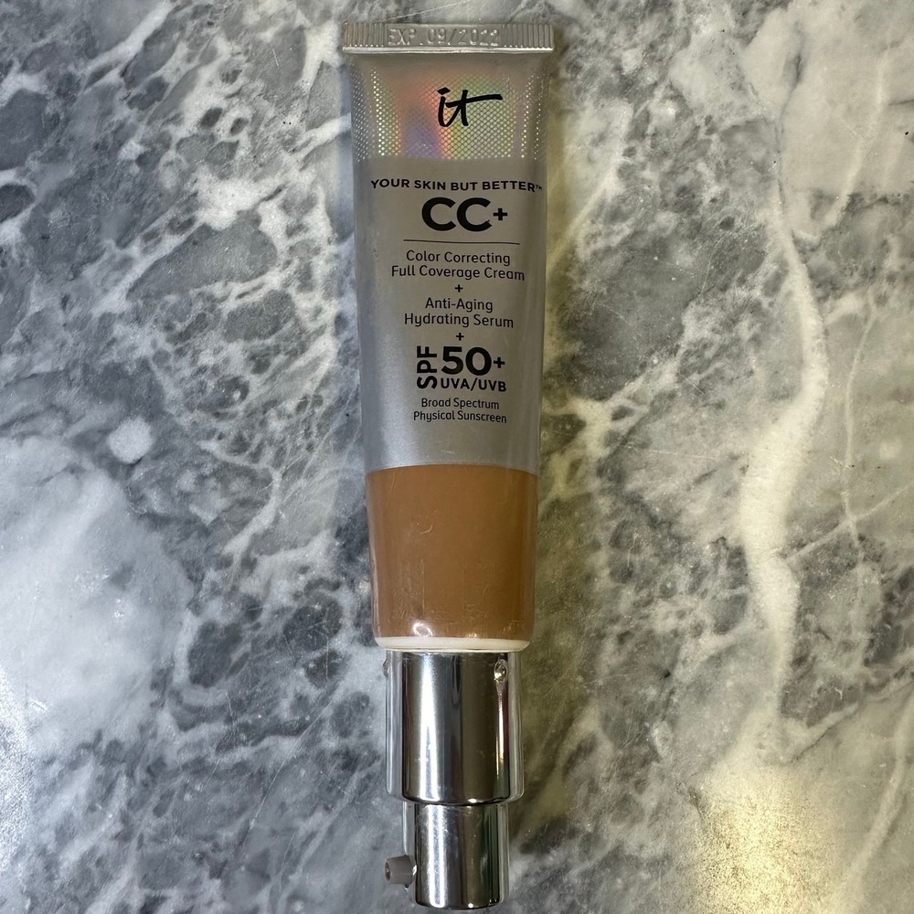 It Cosmetics CC Foundation Rich Honey